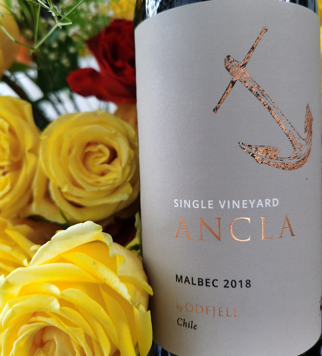 挪威皇室专享酒庄！品酒师课指定用酒！有机+生物动力法双重认证！——智利有机名庄奥菲安可拉单一园佳美娜红葡萄酒，单一园马尔贝克红葡萄酒