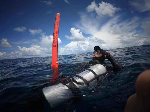 【装备】个性定制款潜水象拔1.5米安全浮标SMB充气浮力棒 商品图2