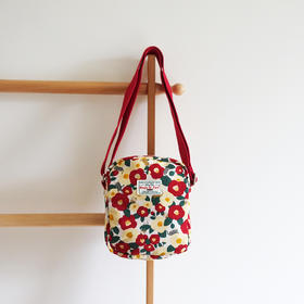 HUGOJIRO吐司斜挎包风の花茶花小猫