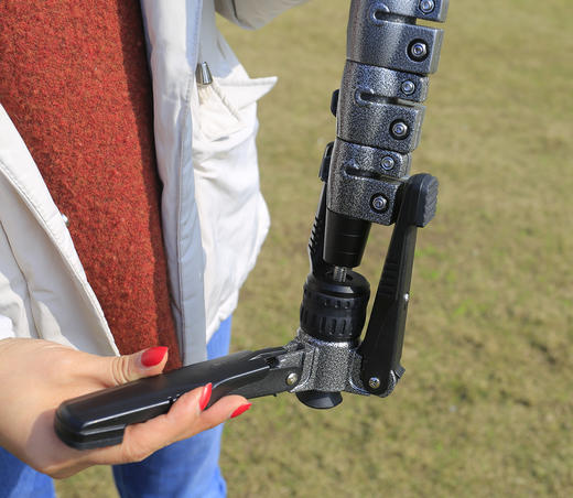 碳纤维独脚架 三脚架底座稳固 多功能便携独脚架 商品图4