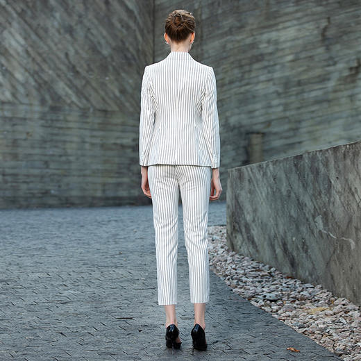 IWY/白色条纹西装套装201006CP1+201024B3 商品图2