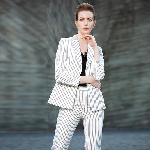 IWY/白色条纹西装套装201006CP1+201024B3 商品图4