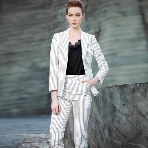 IWY/白色条纹西装套装201006CP1+201024B3 商品图3