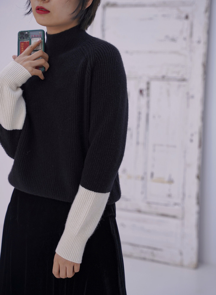 2020春夏新款竖领袖口拼色100%纯羊绒上衣