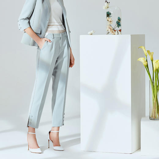 EITIE爱特爱春季新款干练百搭开叉高腰直筒裤九分裤女显瘦A2005405 商品图2