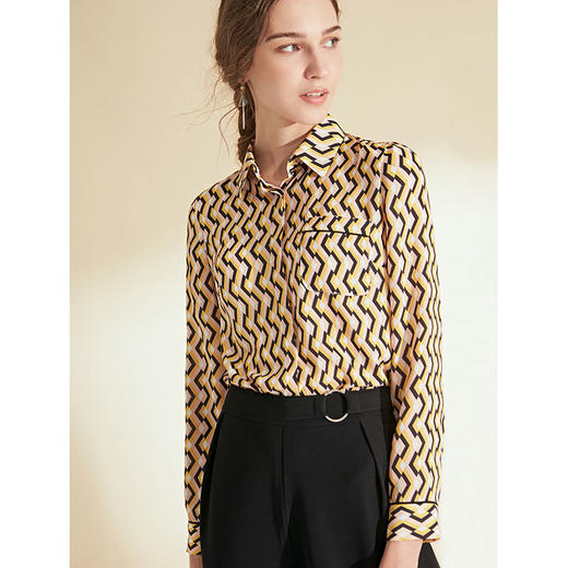 EITIE爱特爱女装秋季新款设计感小众简约时尚复古印花衬衫薄6009704 商品图1