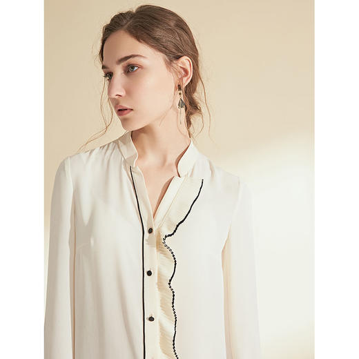 故障 EITIE爱特爱女装冬季复古港味荷叶花边很仙的衬衫上衣白6009707 商品图2