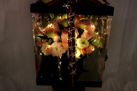 玫瑰正方体礼盒皇冠款三选一 商品图5