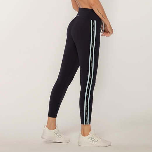 【清仓秒】澳洲 Lorna Jane LJ Street Style 九分紧身裤 032033（清仓产品，收货7天内支持调货、不退款） 商品图1