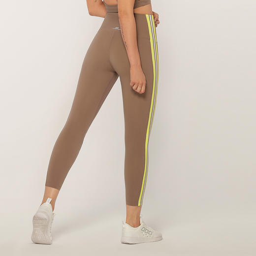 【清仓秒】澳洲 Lorna Jane  No Ride Spliced 九分紧身裤 032045（清仓产品，收货7天内支持调货、不退款） 商品图0