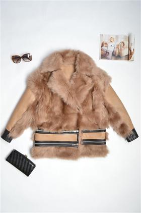 集拉米卡SC8QA4_皮草