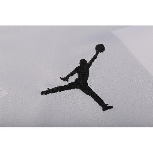 NIKE/耐克 19-20巴黎第三客场配色赛前热身服BV6099-100 商品图2