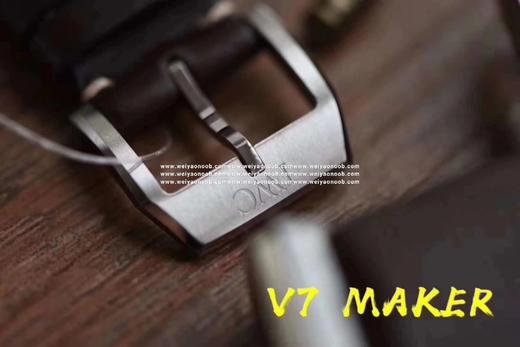 V7万国飞行员马克十八系列副本，瑞士真芯ETA2892巨作 【正品开模 】购入万国正品开模，所有组件均拆解分析并克隆，市面weiyi配件100%可与原装互换版本。直径40mm，厚度11mm 商品图14