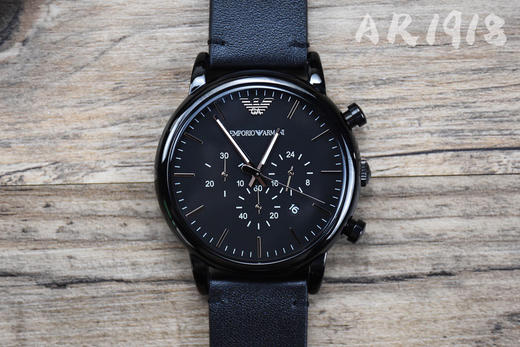 原单阿玛尼Armani Ar1918
机芯：原装石英机芯
表壳：316L精钢
表镜：强化矿物质玻璃 商品图0