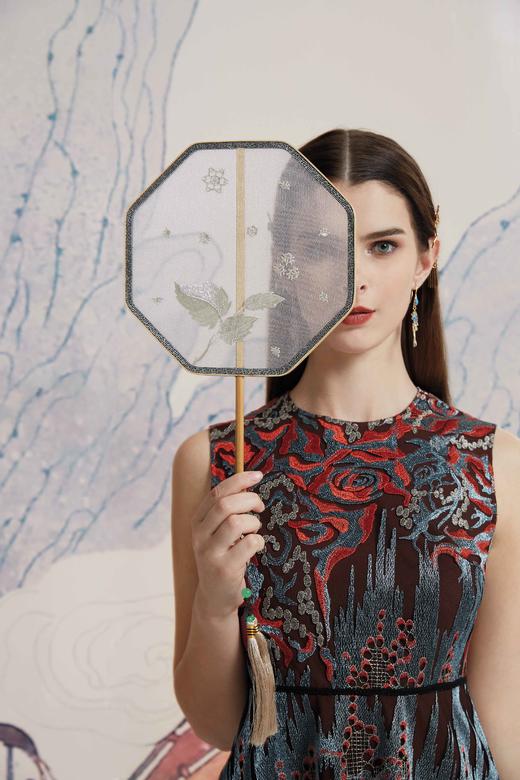 【伯妮斯茵】精致典雅刺绣连衣裙--丹青如黛--《洛神赋》1S6028 商品图2