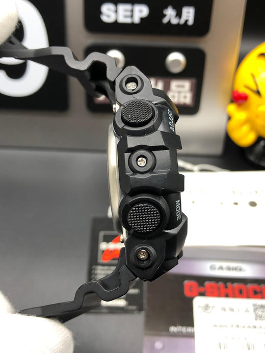 卡西欧🔥热卖款GA-710
卡西欧G-SHOCK--经典防震表盘设计配合冲击视觉的强烈色彩！ 商品图6