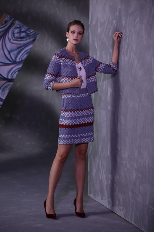 【伯妮斯茵】3EA6242--毛衫--彩色穹顶的香味--《因汉而生--哥特》 商品图3