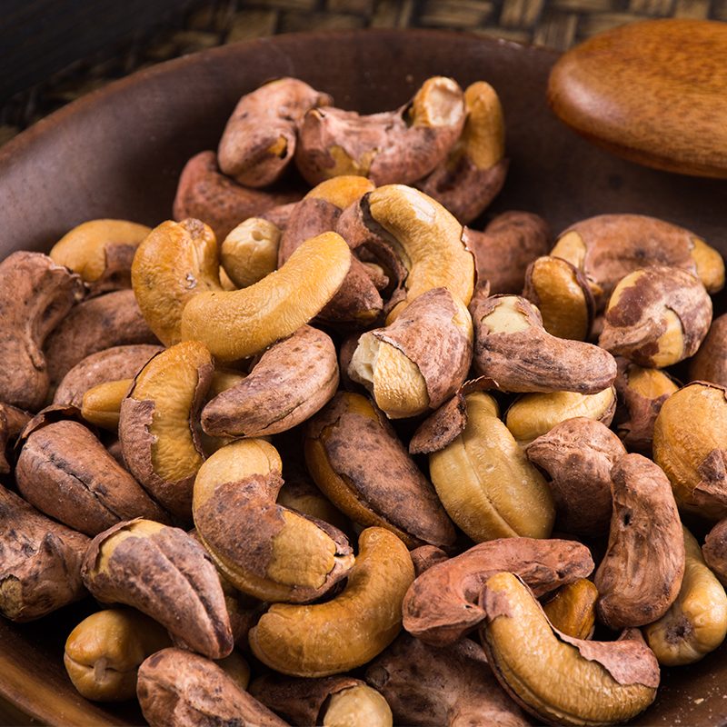 天野园·腰果250g 坚果零食 特产 带皮腰果仁 原味干果 特大果肉 袋装
