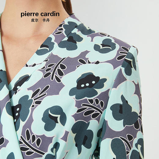 皮尔卡丹女春季新款绿色碎花假两件连衣裙V领一步裙P01DL15G3
 商品图3