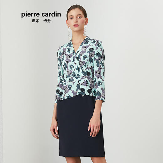 皮尔卡丹女春季新款绿色碎花假两件连衣裙V领一步裙P01DL15G3
 商品图0