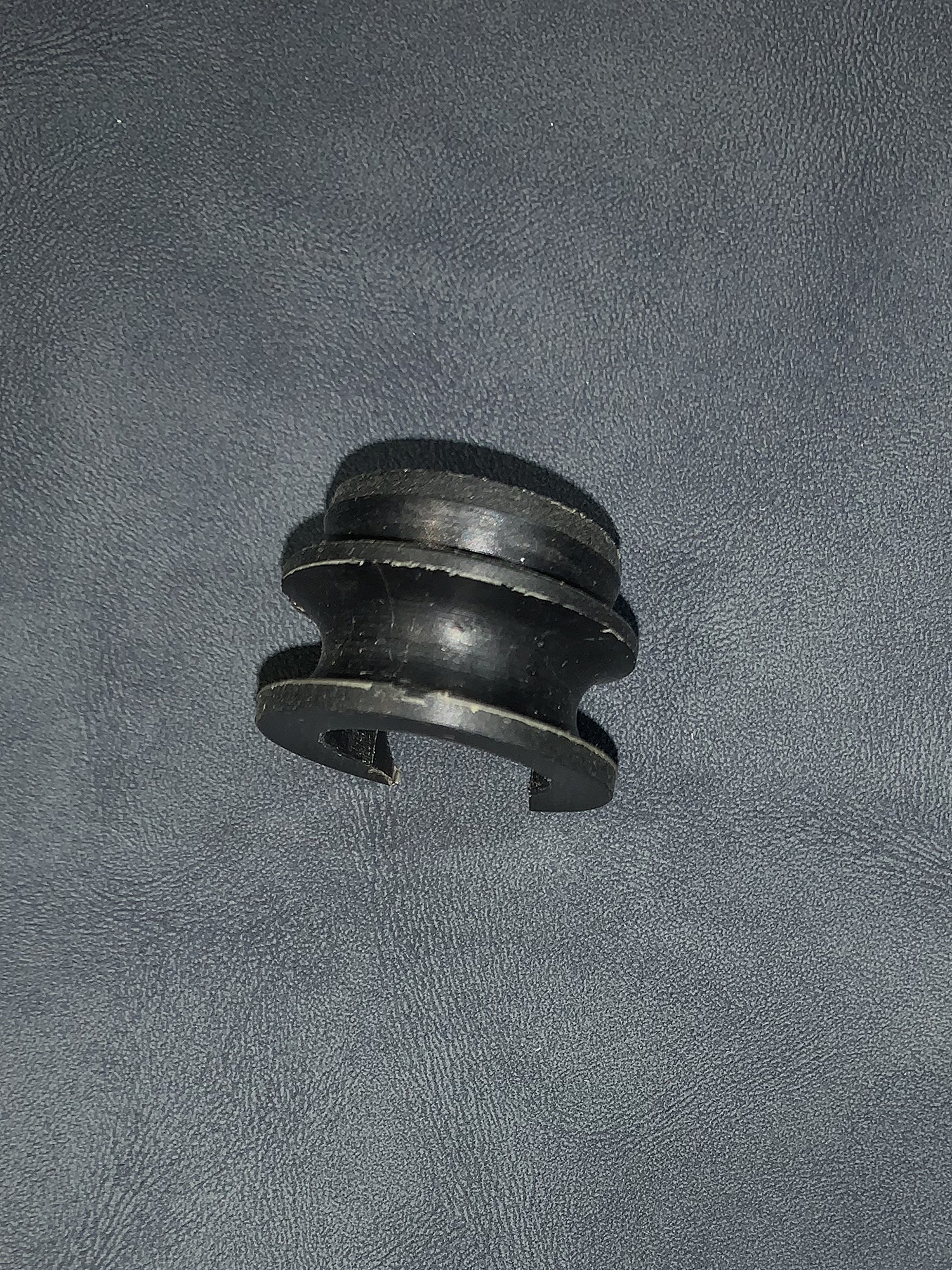 S63/S62塑料限位垫脚plastic foot for S63/S62，商品编码127116