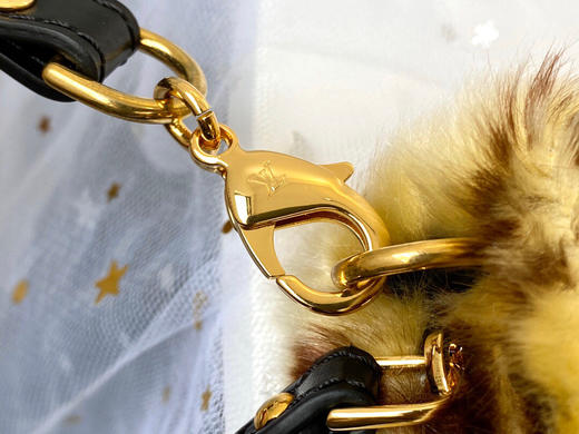 春季特惠💰1060 原单品质 M76096 2020秀款 MonogramConstellation人工皮草貂毛与绒内衬映现奢华,Monogram 商品图5