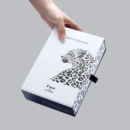 日本百乐Pilot  丛林动物钢笔礼盒 商品图0