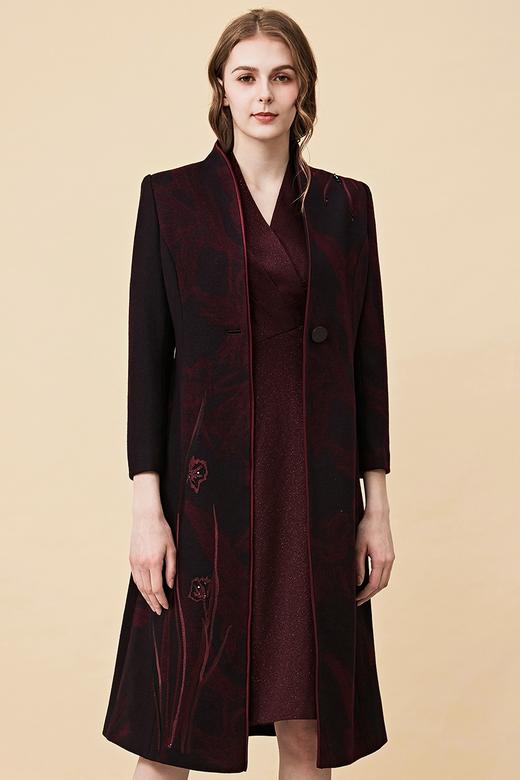 皮尔卡丹女装大衣酒红色绣花长款气质高级感羊毛呢外套P84CL15T0
 商品图5