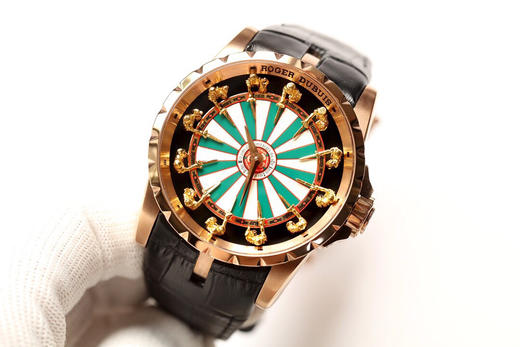 罗杰杜彼 王者系列 圆桌十二骑士
表壳尺寸：45*15.7mm
机芯：进口全自动机械机芯 商品图2