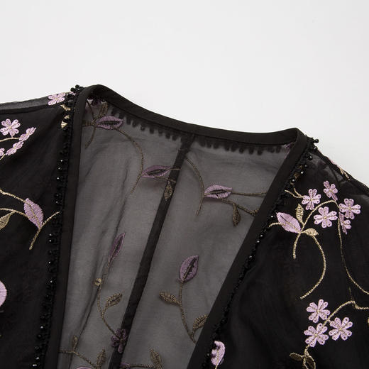 PG8A5斯尔丽夏季新品  桑蚕丝印花V领 喇叭袖中长款优雅连衣裙 商品图4