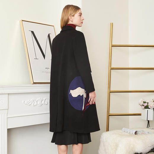 ND93D斯尔丽瑟俪 气质优雅时尚绣花中长款羊毛大衣 商品图1