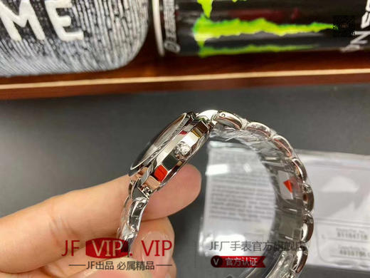 GS匠心之作【落落大方 腕间淑女】——浪琴表心月系列月相腕表优雅而至。典雅别致的外观，与正品一致的月相功能。温柔的外表之下，蕴含一颗“月相”表芯。 商品图11