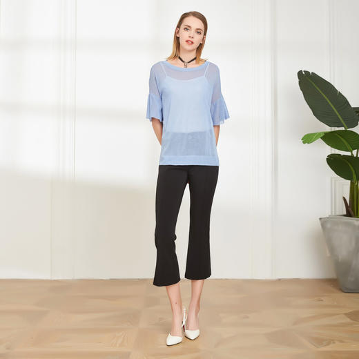 QF61A斯尔丽夏季新品  粘纤纯色内搭清新宽松喇叭袖上衣 商品图3