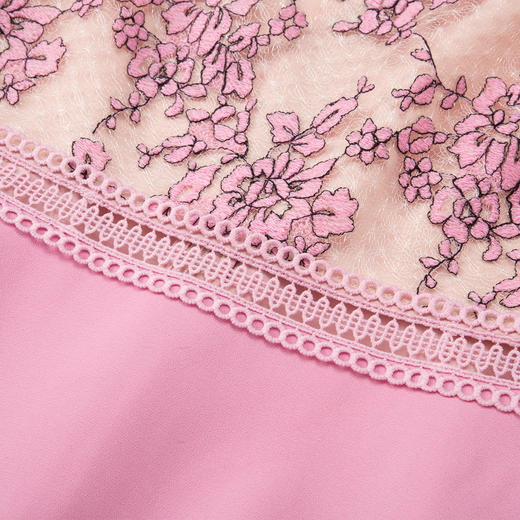 PG82C斯尔丽夏季新款花色气质蕾丝修身时尚中袖短连衣裙 商品图4