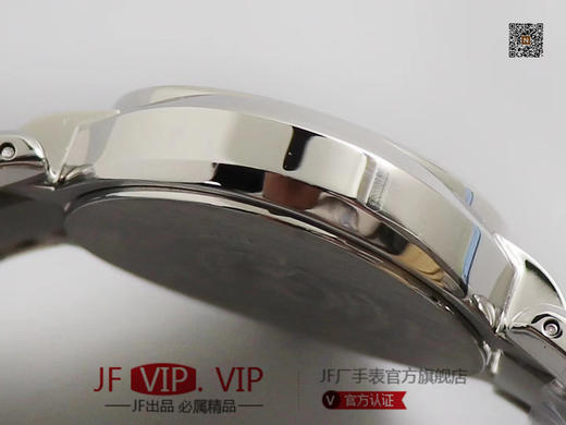 GS匠心之作【落落大方 腕间淑女】——浪琴表心月系列月相腕表优雅而至。典雅别致的外观，与正品一致的月相功能。温柔的外表之下，蕴含一颗“月相”表芯。 商品图3