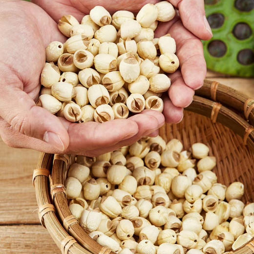 云南 石屏异龙湖 手工通芯白莲子500g礼盒装 商品图8