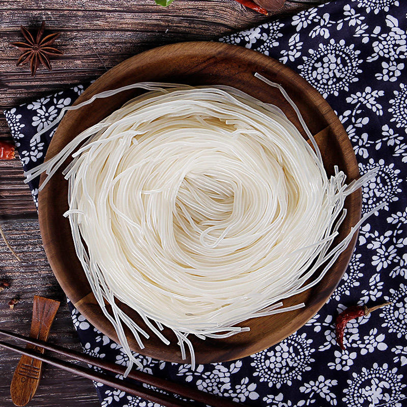 现货包邮 云南建水过桥米线 湿米线 方便速食5斤装 送200克酸菜