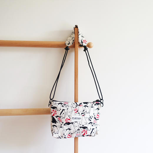 HUJI祤集pieton斜挎包插画企鹅企鹅 商品图0