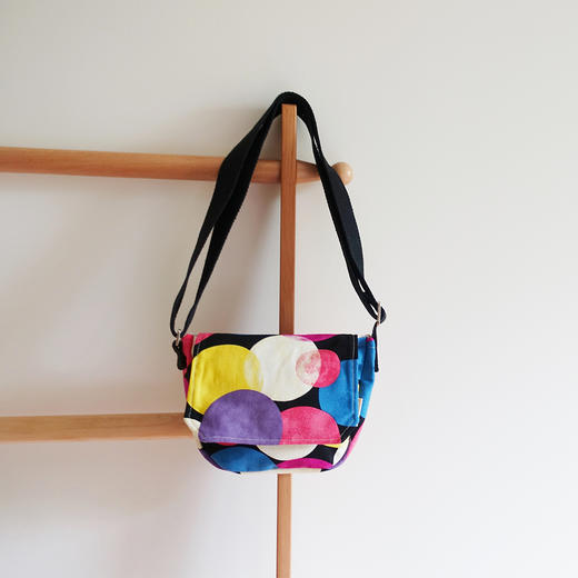 HUJI祤集Flap斜挎包插画复古大波点 商品图0