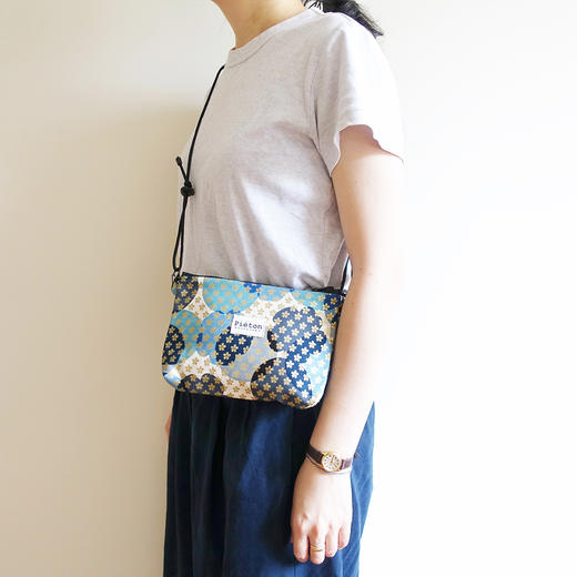 HUJI祤集pieton斜挎包风の花经典烫金小樱 商品图3