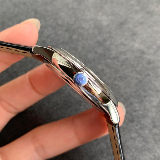 MKS欧米茄碟飞系列腕表。优雅纤薄的外表，搭配简约大方的设计，MKS抓住每一个细节，完美诠释原装优雅商务的经典魅力 商品图3