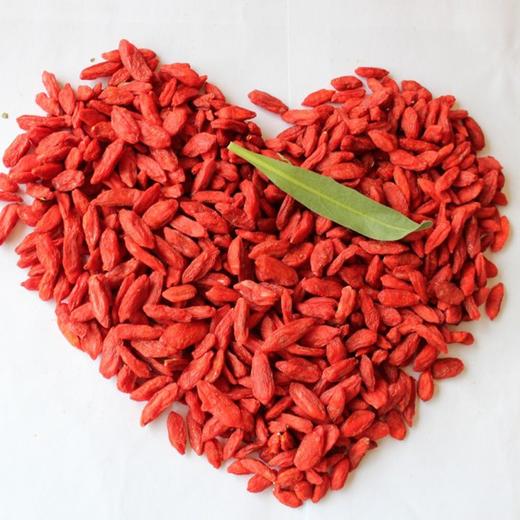 特惠活动『野生小菊花和宁杞1号枸杞』滋补佳品，营养丰富，清甜不齁，天然香醇无添加 商品图2