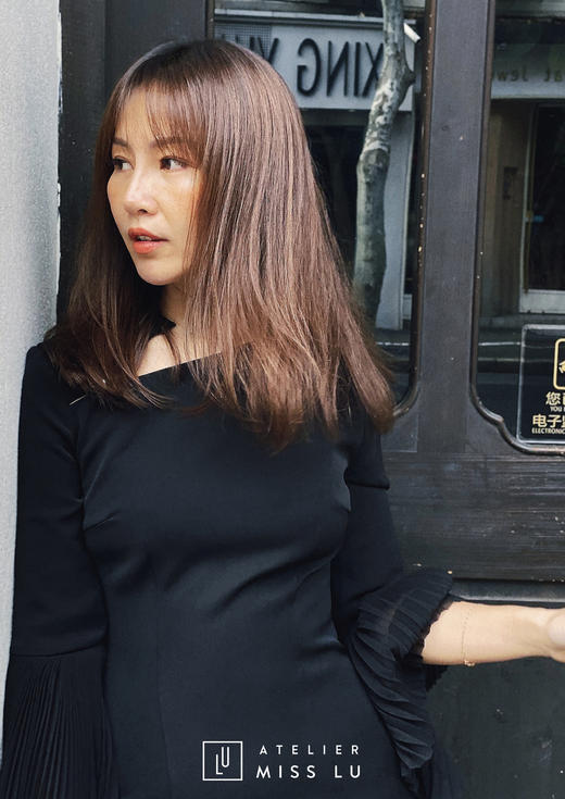 AtelierMissLu / Natalia-黑色不规则领口修身裙 商品图1