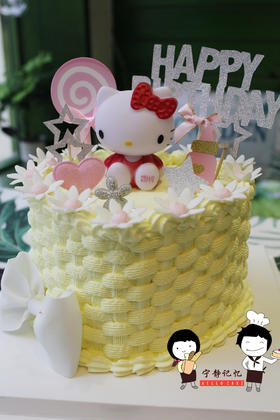 奶油蛋糕 下单前请仔细阅读商品详情 hello kitty 翻糖蝴蝶结如需增加或者修改文字 请下单备注