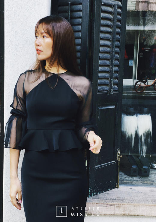 AtelierMissLu / Nuria-光泽黑色拼纱性感包身裙 商品图5