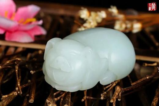 和田玉白玉【福猪】吊坠 搭配精美编织挂绳 赠证书 商品图0