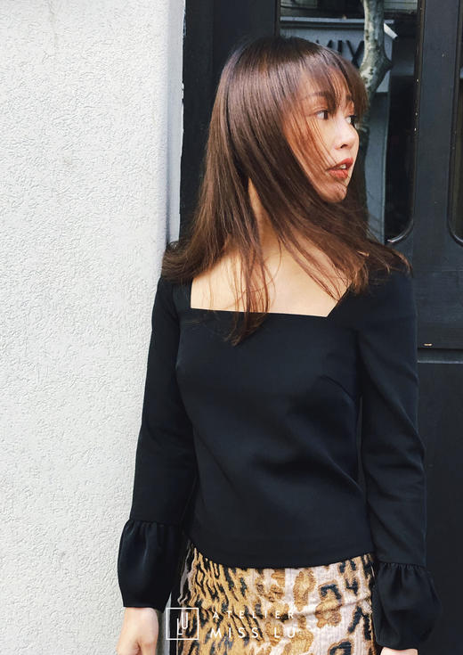 AtelierMissLu /Vicenta-黑色方领泡泡袖打底上衣 商品图2