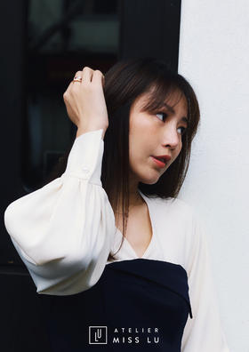 AtelierMissLu / Estrella-典雅蓝白拼色收腰修身裙