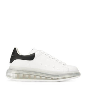 Alexander McQueen 亚历山大.麦昆 女士小牛皮黑色尾大廓形系带休闲运动鞋 白色 611698 WHX98 9061