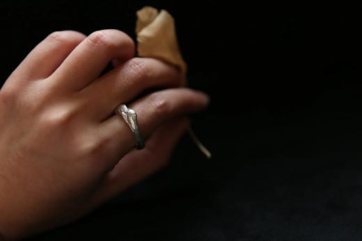 CHEZ BOQUE 羁绊系列原创手工925银戒指《缠绕22号》 商品图2